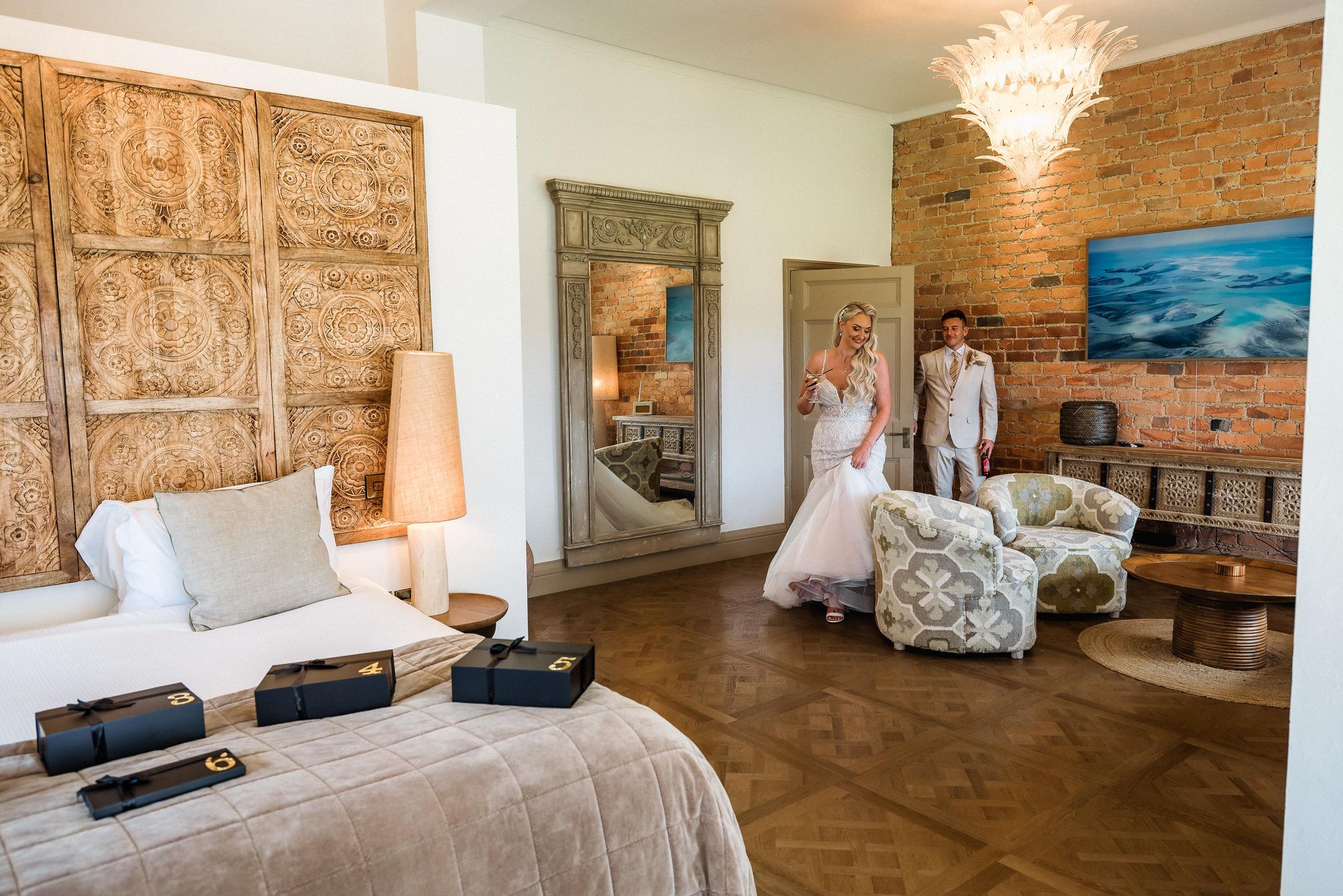 Danielle & Chris, Grand Villa Heights