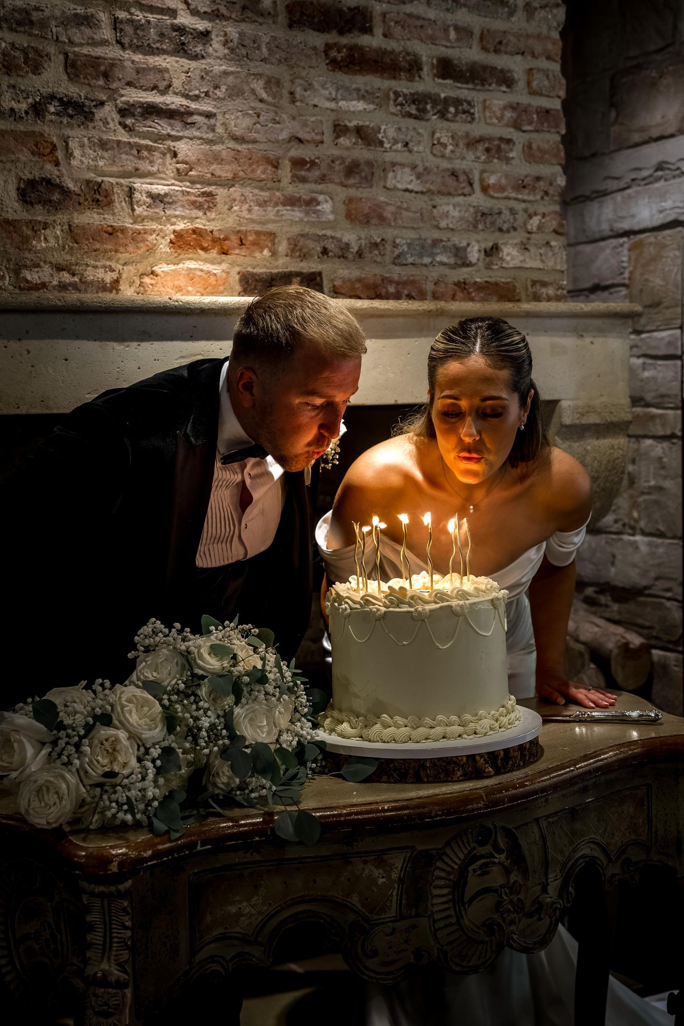 Joshua & Victoria, Le Petit Chateau