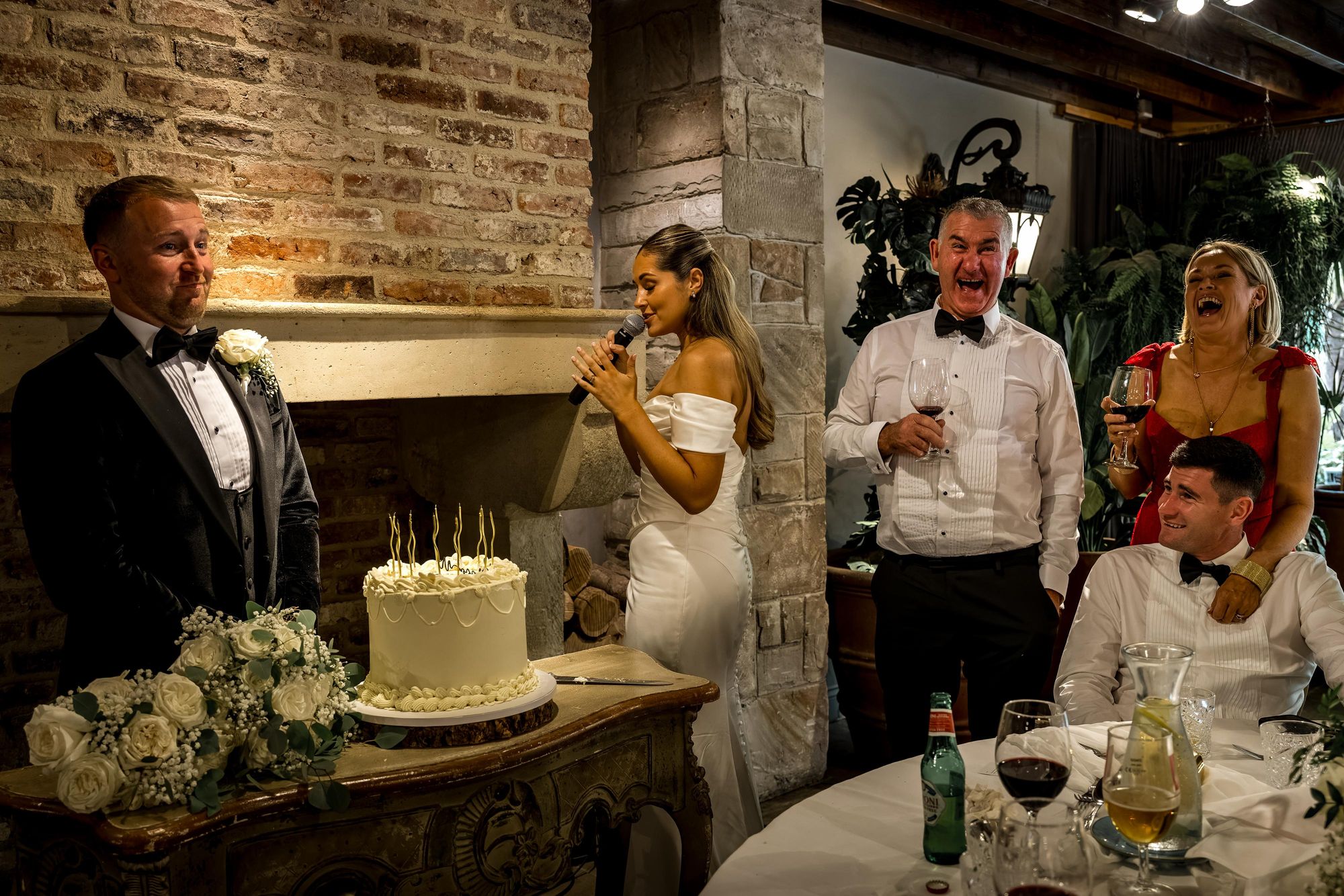 Joshua & Victoria, Le Petit Chateau